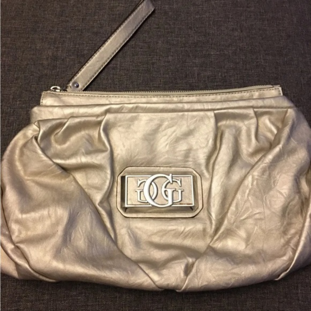 Guess clutch with strap,‎ champagne, Y2K
